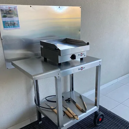 Appart'calvi, 200 M De La De La Pinede, Wifi Gratuit * Καλβί