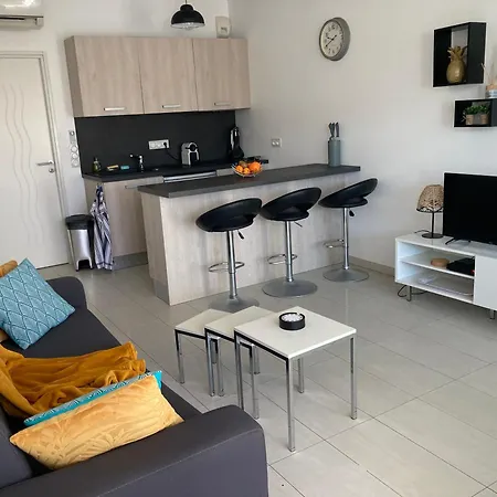 Appart'calvi, 200 M De La De La Pinede, Wifi Gratuit Apartment