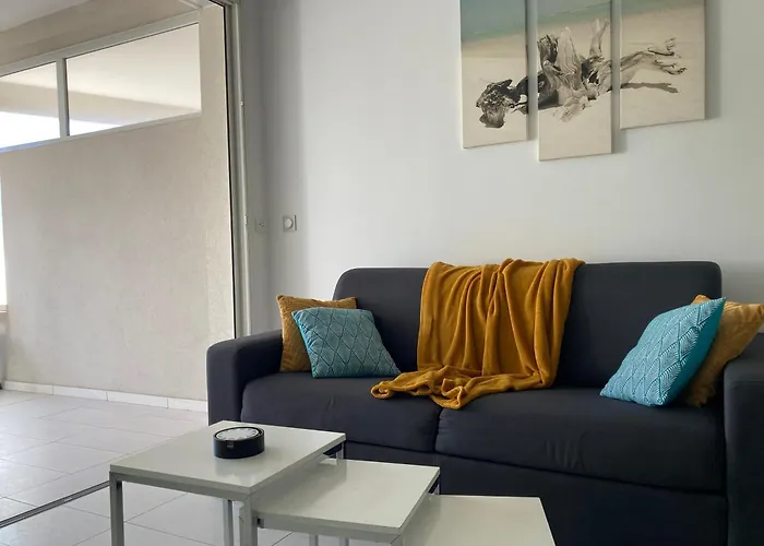 Appart'calvi, 200 M De La De La Pinède, Wifi Gratuit *