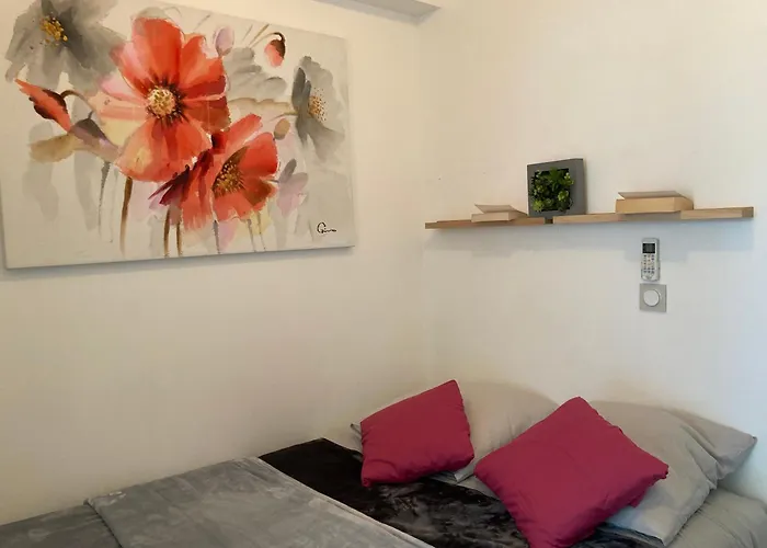 Appart'calvi, 200 M De La De La Pinede, Wifi Gratuit * Calvi (Corsica)