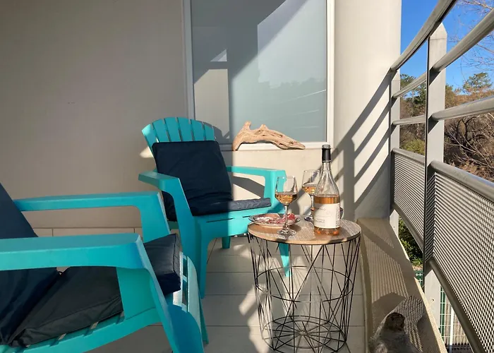 Appart'calvi, 200 M De La De La Pinède, Wifi Gratuit * Calvi (Corsica)
